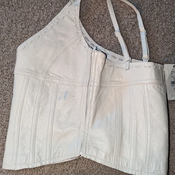 Sexy Leather Crop/halter Top - Picture 4 of 10